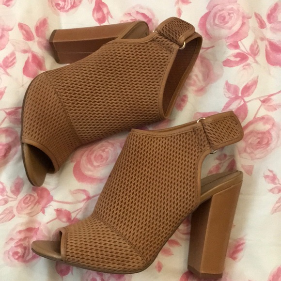 Aldo Shoes - Aldo Aligowen chunky heel